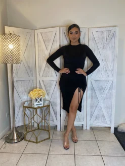 Lush Moment Dress (Black)