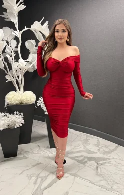 Regina Dress (Ruby)