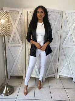 Stephanie Blazer (Black)