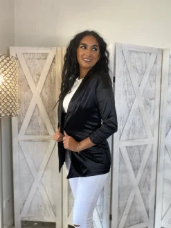 Stephanie Blazer (Black)