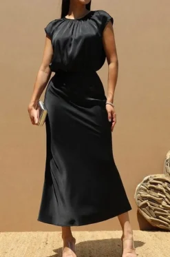 Yanni Dress (Black)
