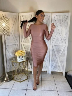 Yris Dress (Pink)